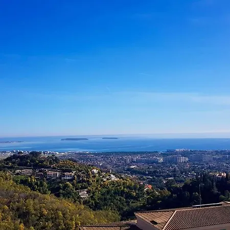 Chaleureux Vue Mer *